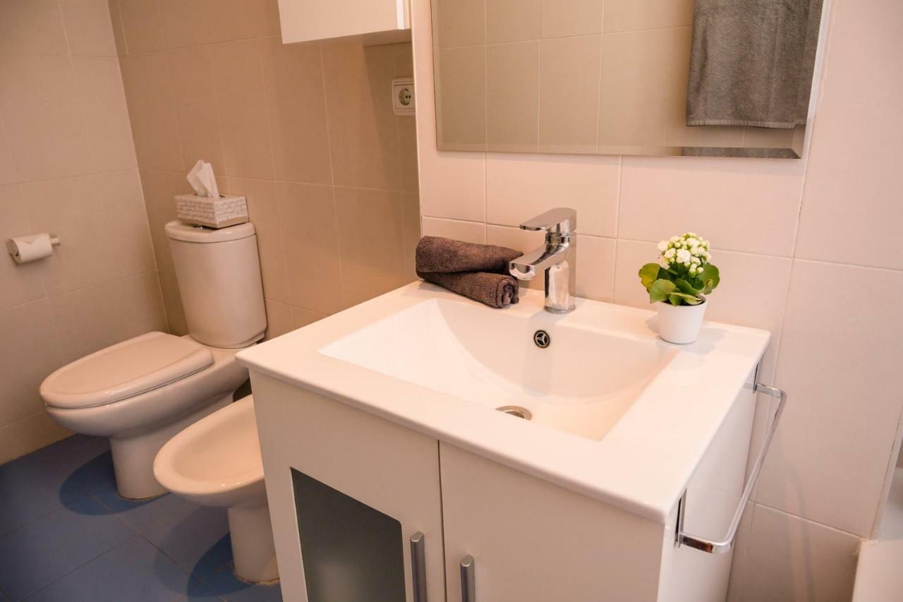 Apartamento Moderno บายาโดลิด ภายนอก รูปภาพ